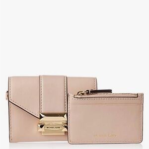 NWOT Michael Kors Whitney Small Leather Chain Wallet Light Pink